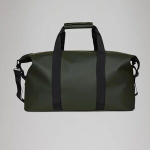 NWT! Rains Hilo Weekend Bag green